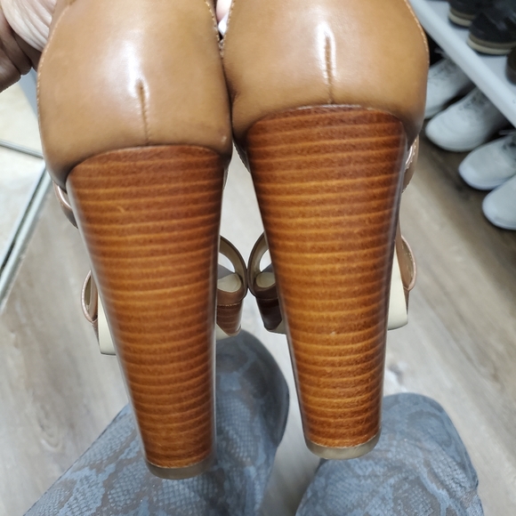 Michael Kors Platform Shoes - Picture 4 of 11